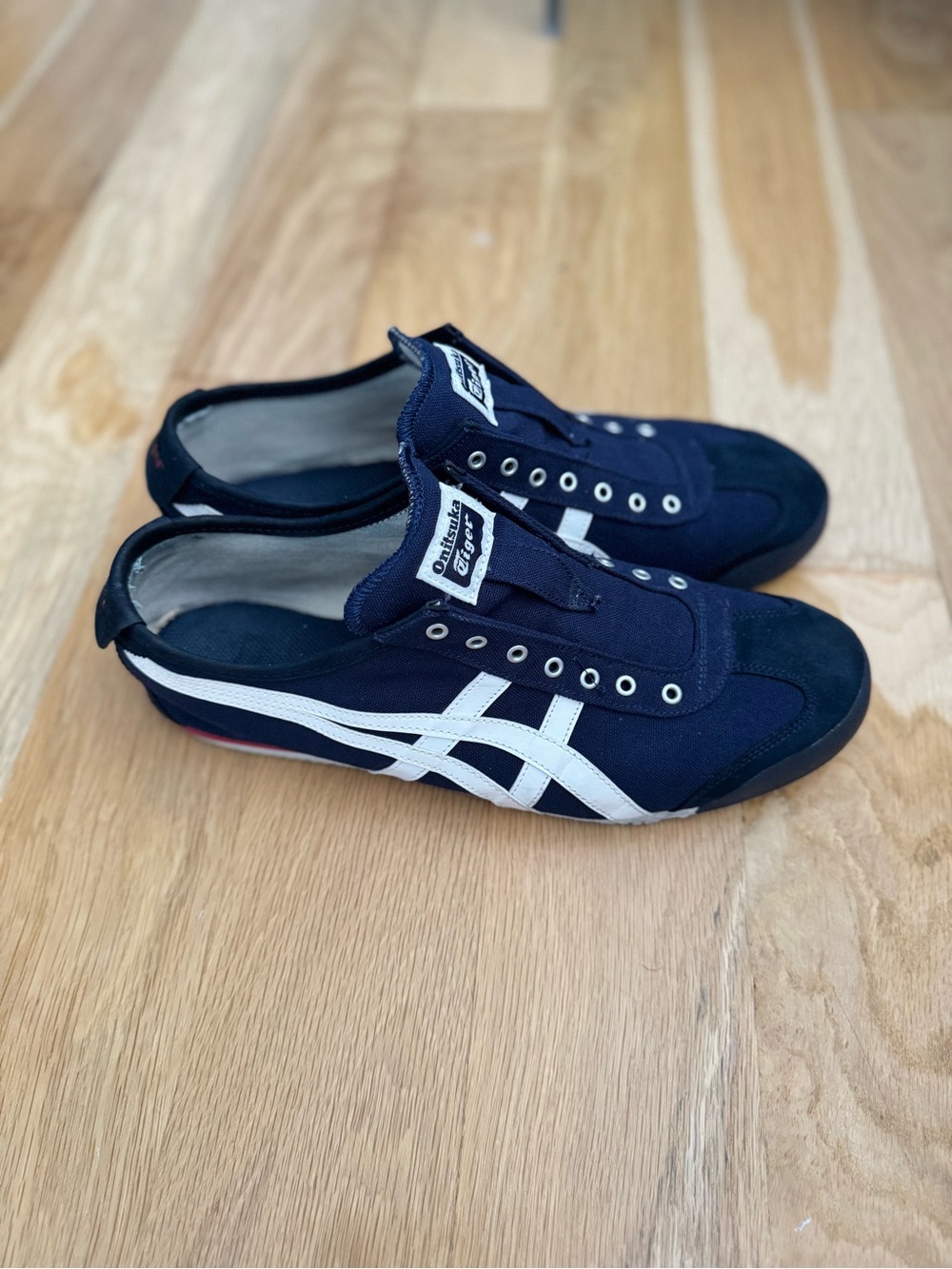 RARE Onitsuka Tiger by Asics Mexico 66 Slip-On Sneakers - Navy/White